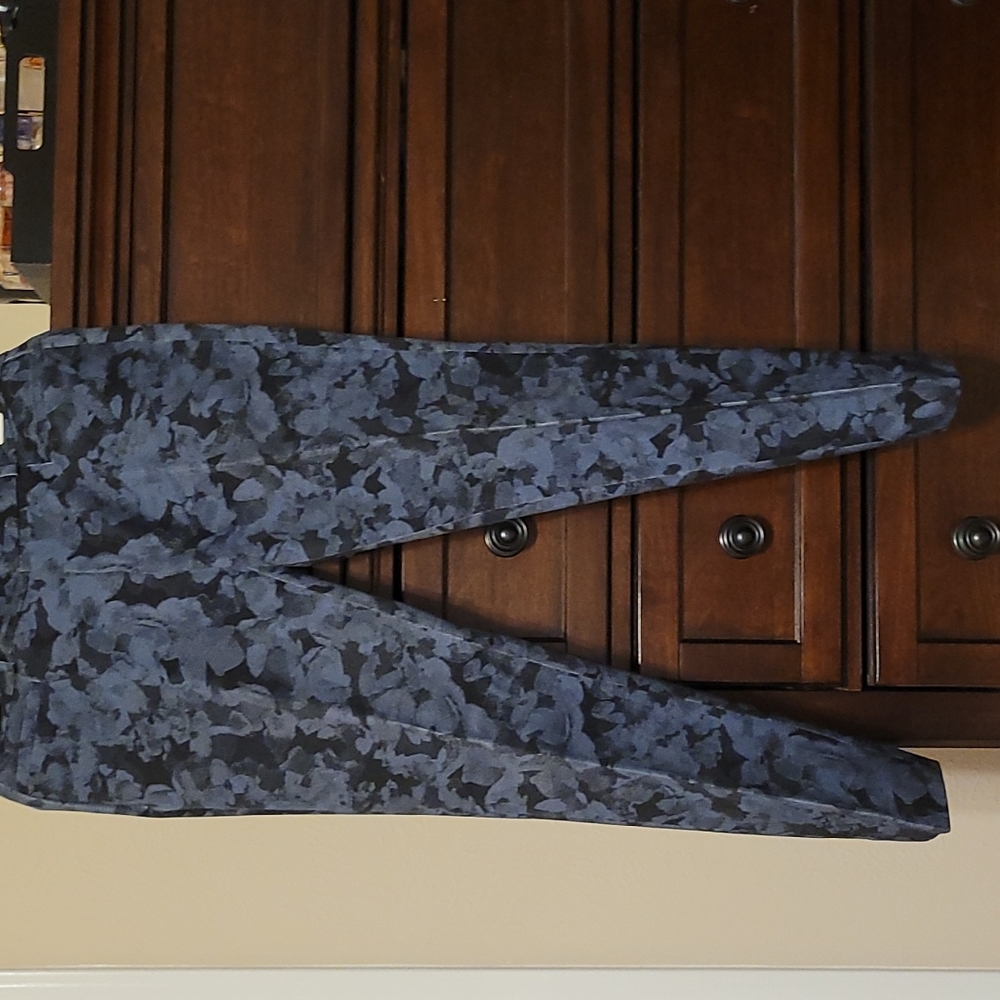 Black/ Blue flowered Sloan pants